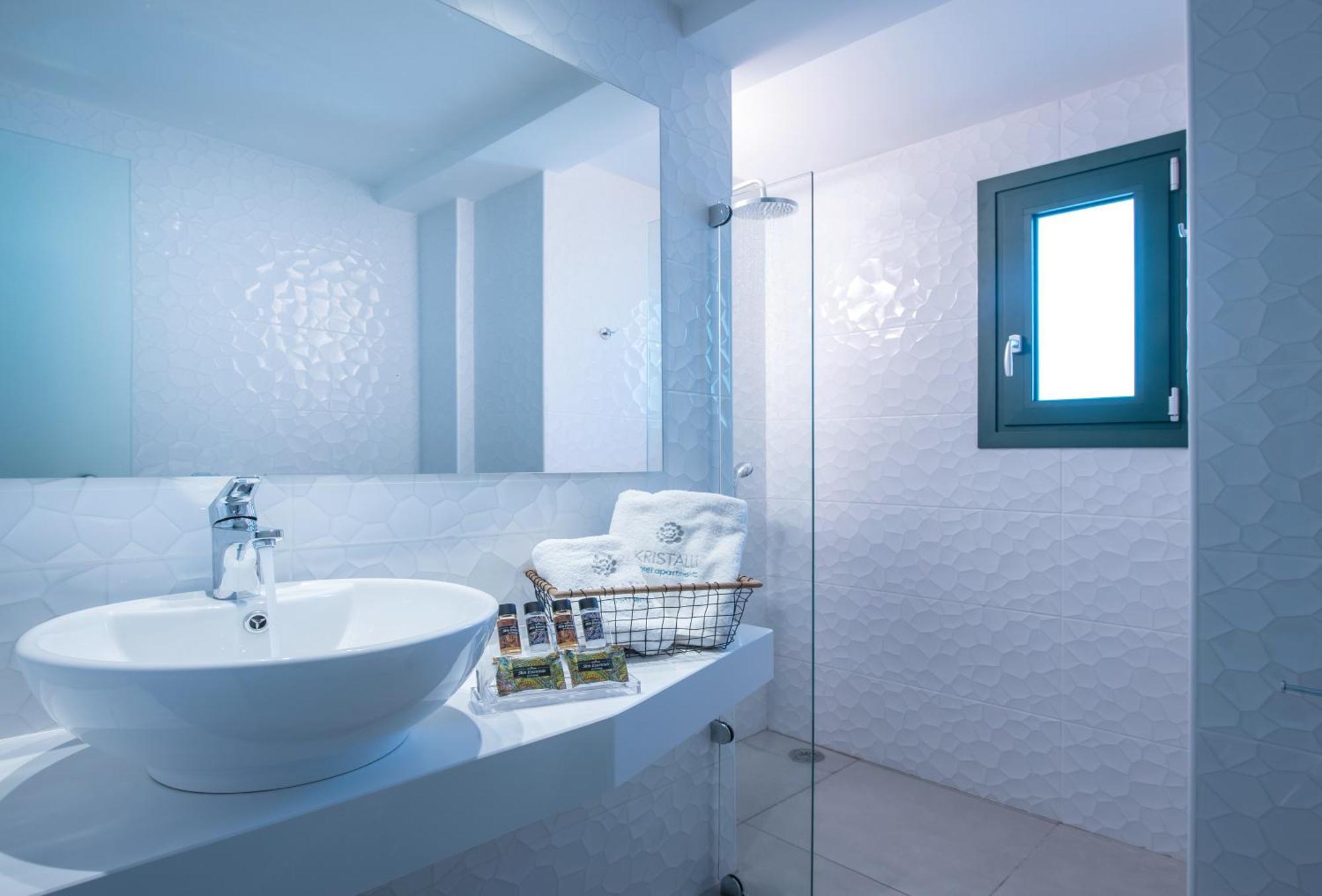 Kristalli Hotel Apartments Малиа Номер фото
