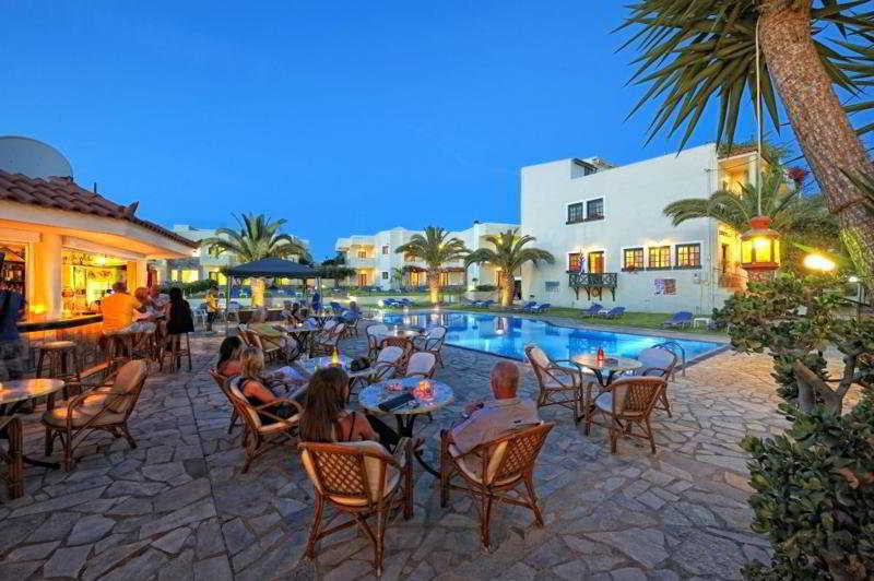 Kristalli Hotel Apartments Малиа Экстерьер фото